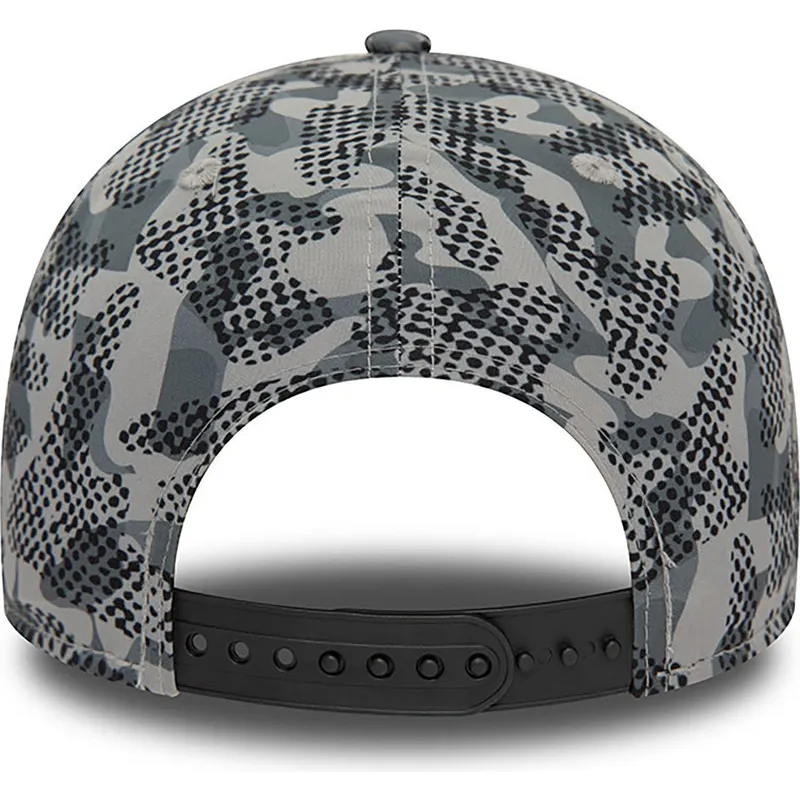 kapa-zaobljena-maskirni-snapback-9forty-mclaren-racing-formula-1-new-era