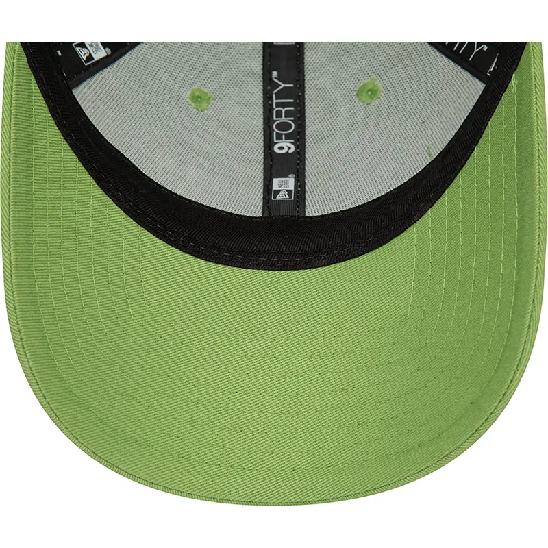 kapa-zaobljena-zelena-snapback-9forty-flawless-new-york-yankees-mlb-new-era