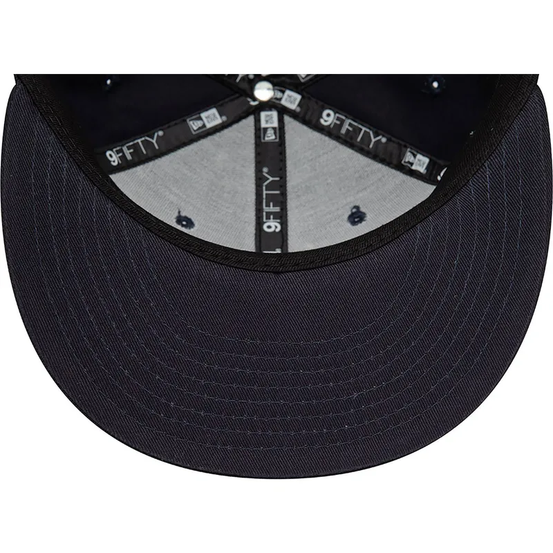 kapa-ravna-mornarsko-plava-snapback-9fifty-outline-new-york-yankees-mlb-new-era
