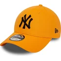 kapa-zaobljena-narancasta-podesiv-9forty-league-essential-new-york-yankees-mlb-new-era