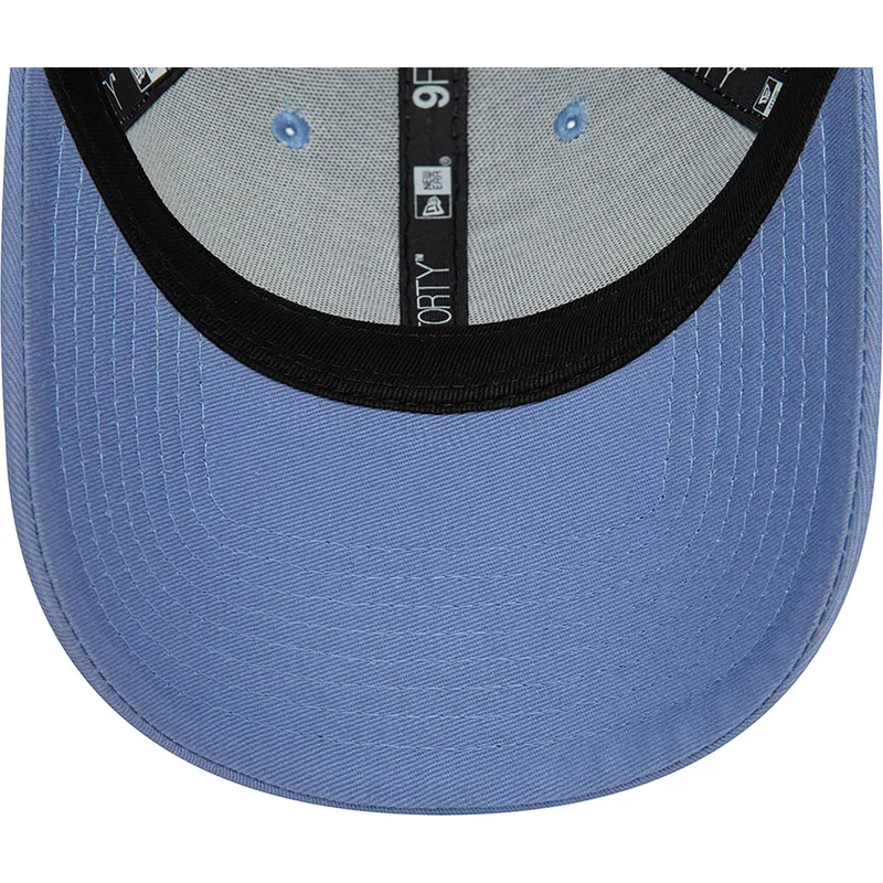 kapa-zaobljena-plava-podesiv-9forty-league-essential-new-york-yankees-mlb-new-era