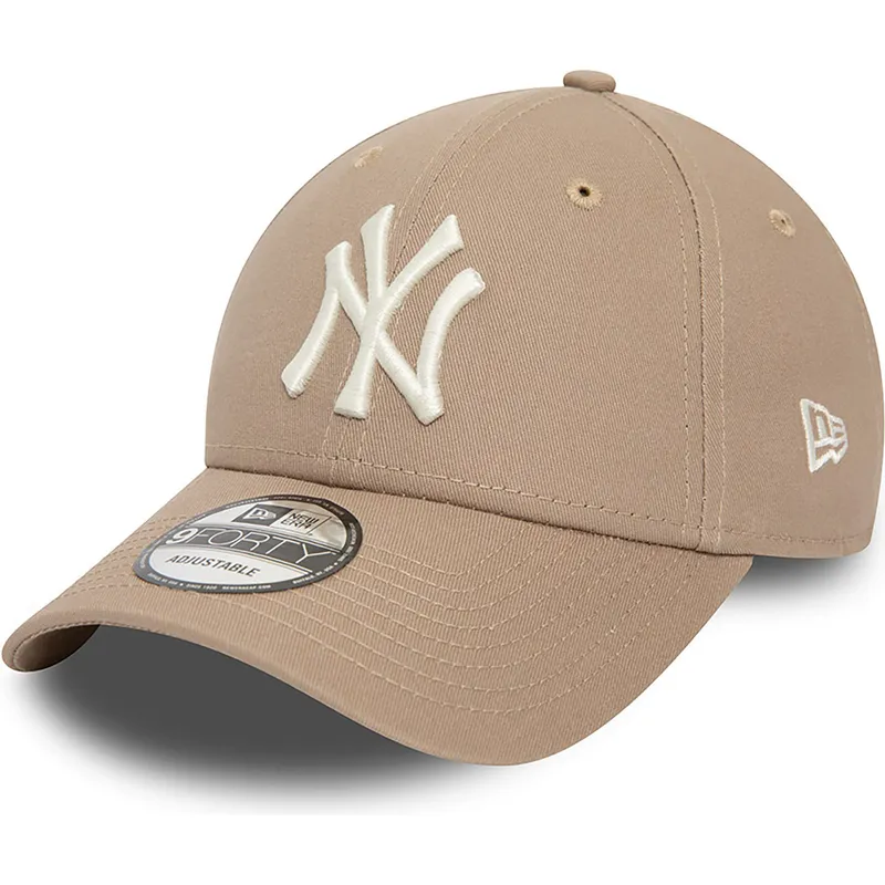 kapa-zaobljena-smeda-podesiv-9forty-league-essential-new-york-yankees-mlb-new-era