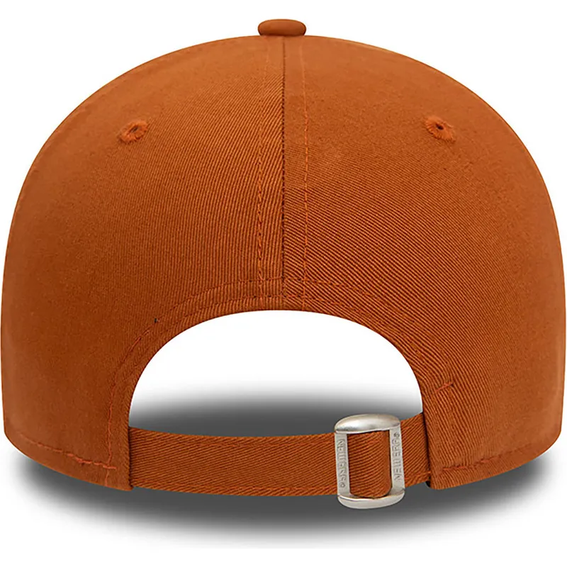 kapa-zaobljena-smeda-podesiv-9forty-league-essential-new-york-yankees-mlb-new-era