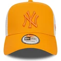 kapa-zaobljena-narancasta-snapback-a-frame-league-essential-new-york-yankees-mlb-new-era
