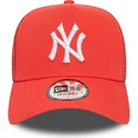 kapa-zaobljena-crvena-snapback-a-frame-league-essential-new-york-yankees-mlb-new-era