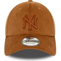 new-era-curved-brim-9forty-cord-new-york-yankees-mlb-brown-adjustable-cap
