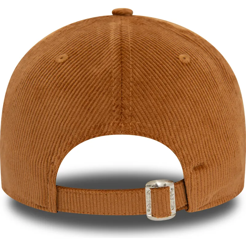 kapa-zaobljena-smeda-podesiv-9forty-cord-new-york-yankees-mlb-new-era