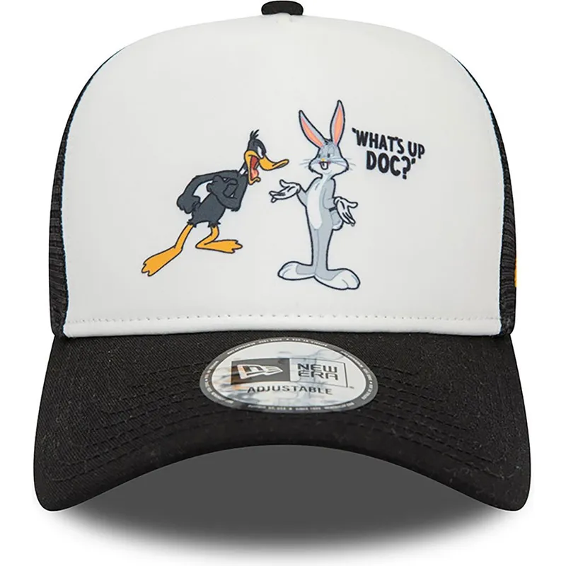 kapa-zaobljena-crna-snapback-a-frame-character-bugs-bunny-y-pato-lucas-looney-tunes-new-era