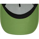 kapa-zaobljena-zelena-snapback-a-frame-frame-character-tasmania-looney-tunes-new-era