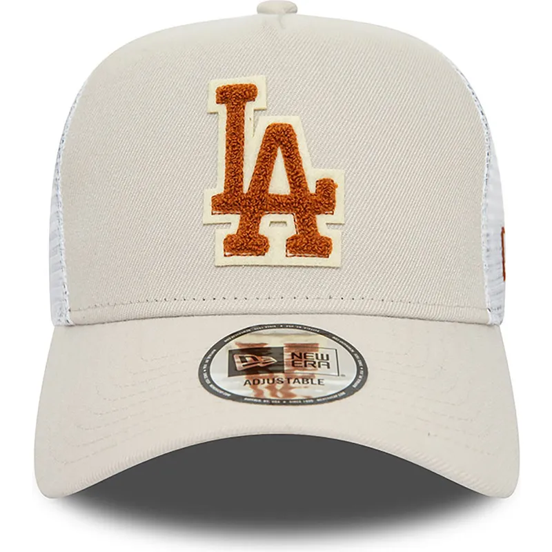 kapa-zaobljena-bez-snapback-a-frame-boucle-los-angeles-dodgers-mlb-new-era