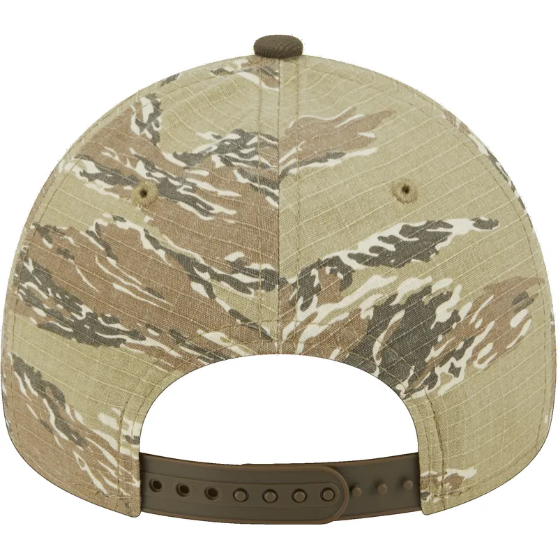 kapa-zaobljena-maskirni-snapback-9forty-a-frame-two-tone-tiger-new-york-yankees-mlb-new-era