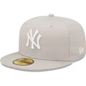 cap-ravna-beige-ajustada-59fifty-league-essential-new-york-yankees-mlb-new-era