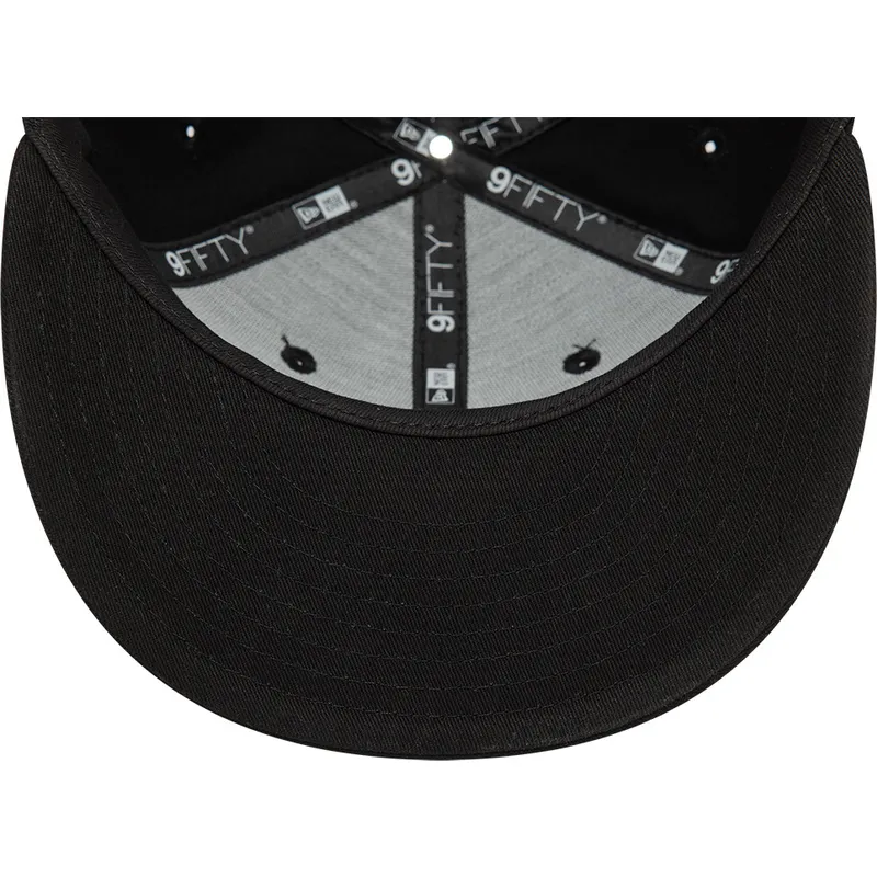 kapa-ravna-crna-snapback-9fifty-cotton-new-era