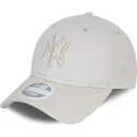 kapa-zaobljena-siva-podesiv-9forty-tonal-new-york-yankees-mlb-new-era
