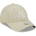 kapa-zaobljena-bez-podesiv-9forty-league-essential-new-york-yankees-mlb-new-era