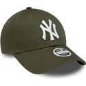 kapa-zaobljena-zelena-podesiv-9forty-league-essential-new-york-yankees-mlb-new-era