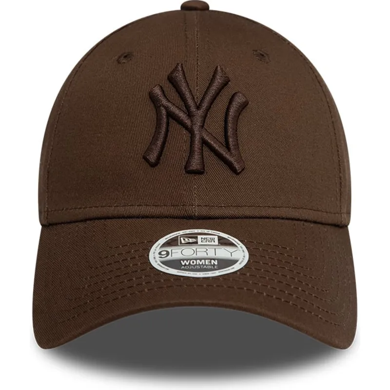 kape-zaobljena-smeda-podesiva-traka-9forty-league-essential-new-york-yankees-mlb-new-era