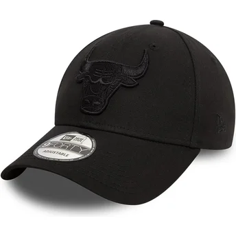 Cap zaobljena black adjustable strap 9FORTY Essential Chicago Bulls NBA New Era