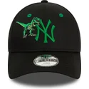 kapa-zaobljena-crna-podesiv-za-djecu-9forty-graphic-new-york-yankees-mlb-new-era