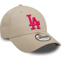 new-era-curved-brim-pink-logo-9forty-league-essential-los-angeles-dodgers-mlb-beige-adjustable-cap