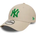 kapa-zaobljena-bez-podesiv-9forty-league-essential-new-york-yankees-mlb-new-era