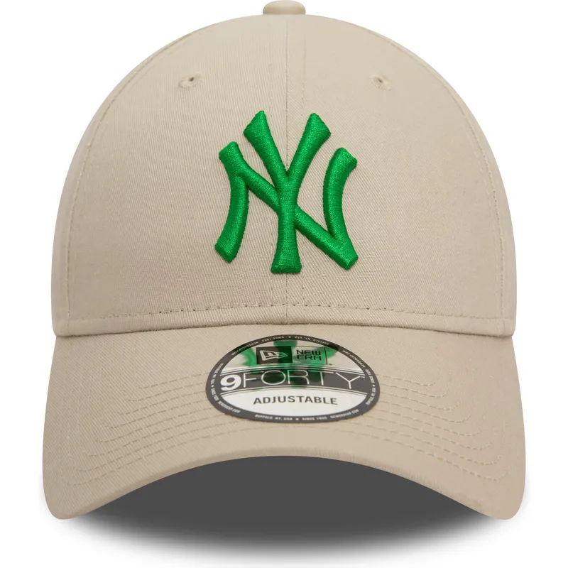 kapa-zaobljena-bez-podesiv-9forty-league-essential-new-york-yankees-mlb-new-era