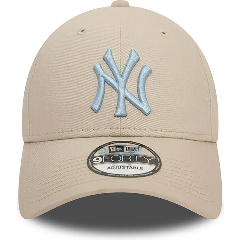kapa-zaobljena-bez-podesiv-9forty-league-essential-new-york-yankees-mlb-new-era