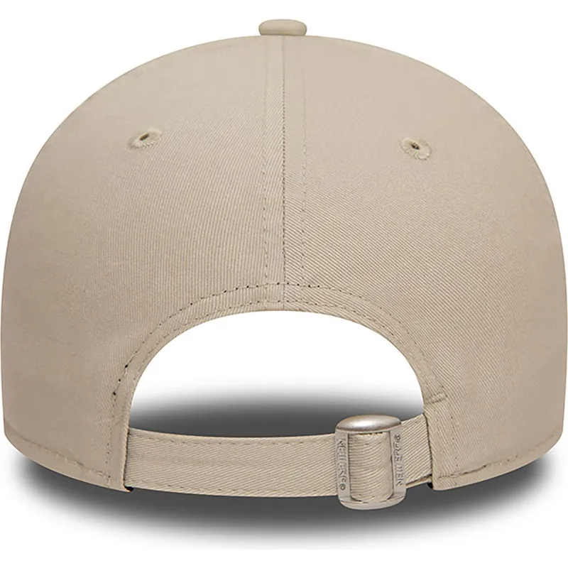 kapa-zaobljena-bez-podesiv-9forty-league-essential-new-york-yankees-mlb-new-era