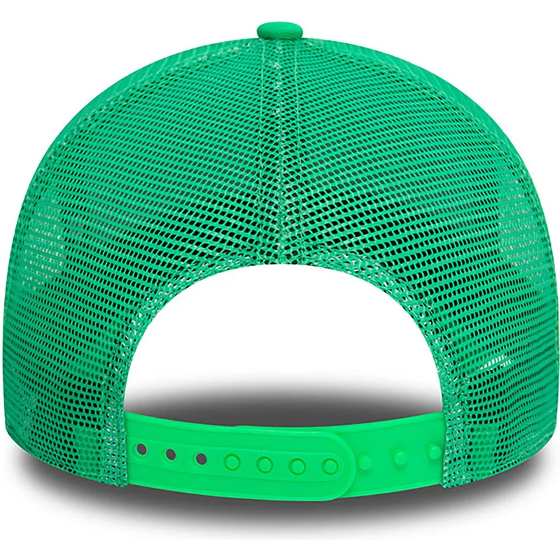 kapa-zaobljena-zelena-snapback-a-frame-league-essential-new-york-yankees-mlb-new-era