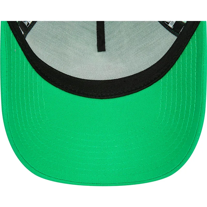 kapa-zaobljena-zelena-snapback-a-frame-league-essential-new-york-yankees-mlb-new-era