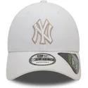 kapa-zaobljena-bijela-podesiv-9forty-repreve-outline-new-york-yankees-mlb-new-era