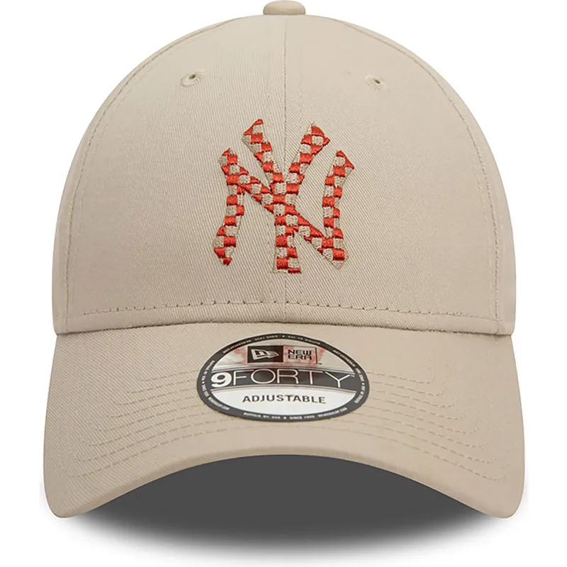 cap-zaobljena-beige-adjustable-strap-9forty-seasonal-infill-new-york-yankees-mlb-new-era