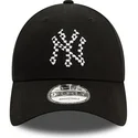 cap-zaobljena-black-adjustable-strap-9forty-seasonal-infill-new-york-yankees-mlb-new-era
