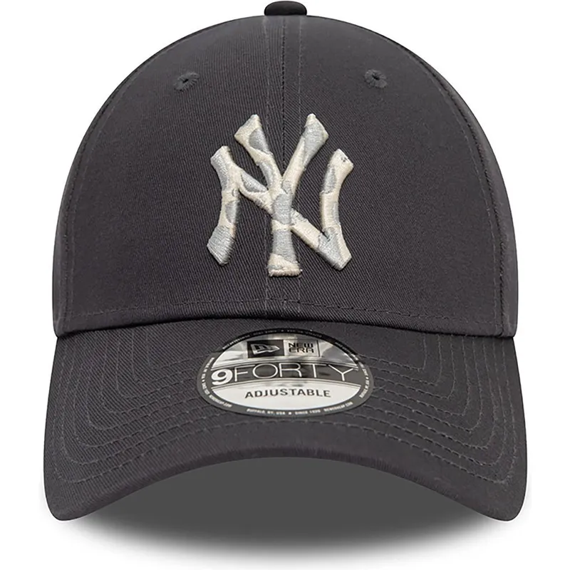 new-era-curved-brim-9forty-animal-infill-new-york-yankees-mlb-grey-adjustable-cap