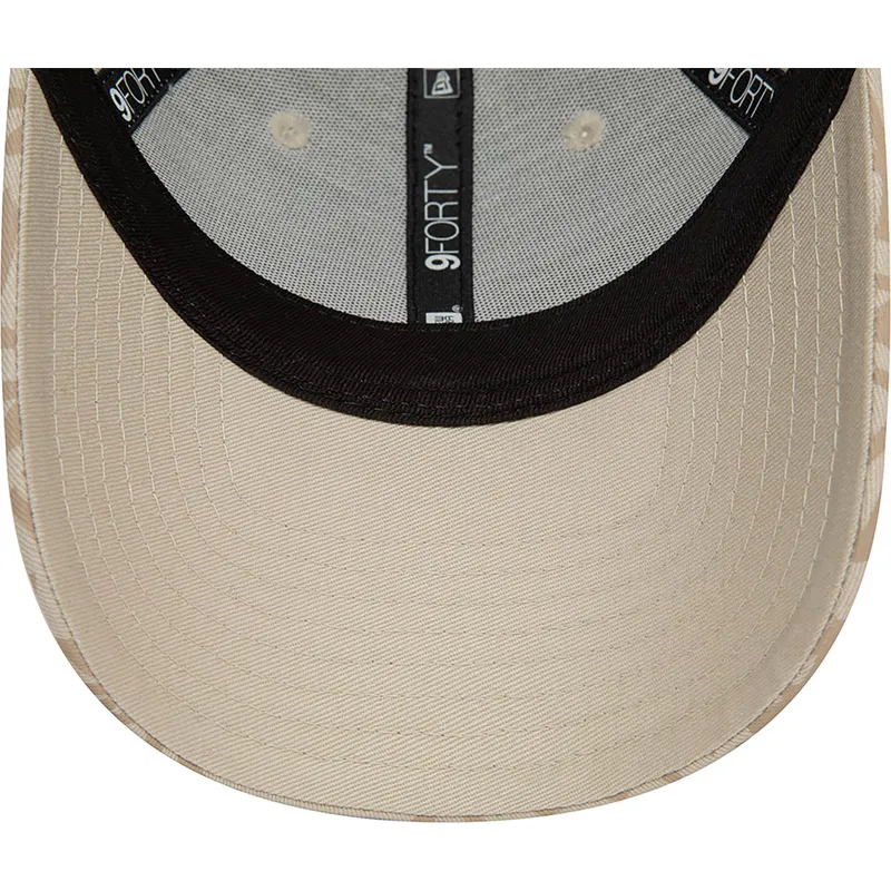kapa-zaobljena-bez-podesiv-9forty-monogram-new-york-yankees-mlb-new-era