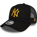 kapa-zaobljena-crna-snapback-a-frame-metallic-new-york-yankees-mlb-new-era