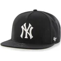 kapa-ravna-crna-snapback-new-york-yankees-mlb-47-brand