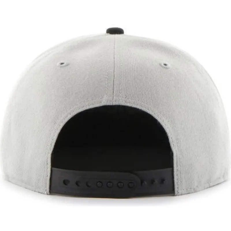 kapa-ravna-siva-snapback-letras-chicago-white-sox-mlb-47-brand kapa-ravna-siva-snapback-letras-chicago-white-sox-mlb-47-brand