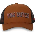 kapa-zaobljena-smeda-snapback-stud-n-von-dutch