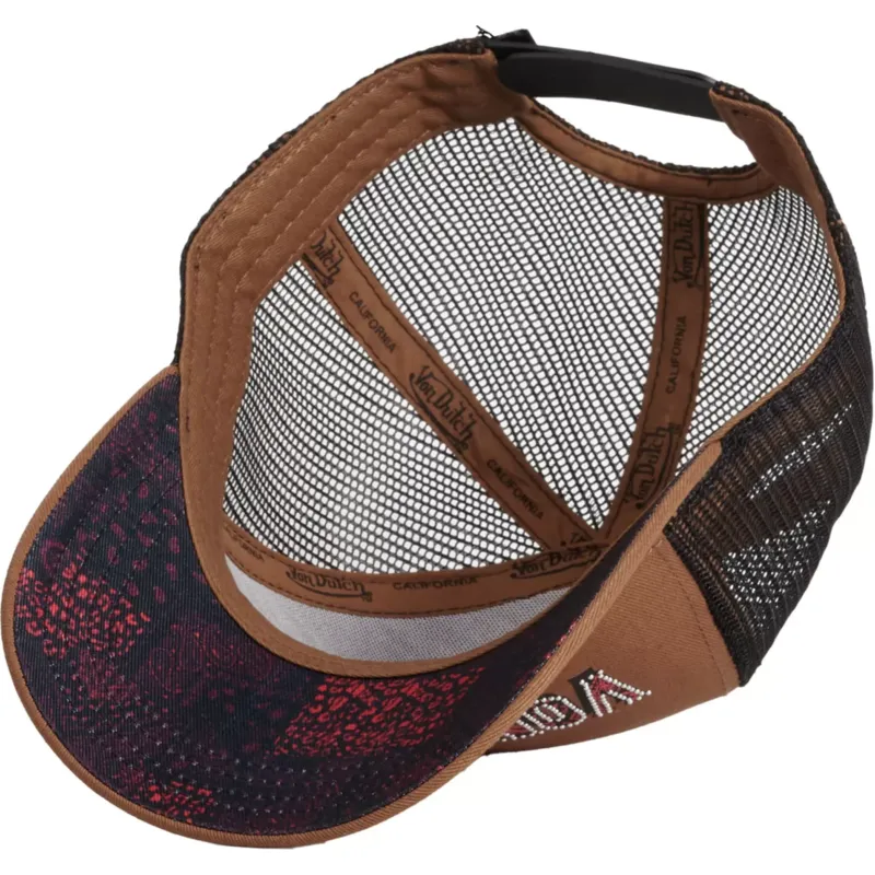 kapa-zaobljena-smeda-snapback-stud-n-von-dutch