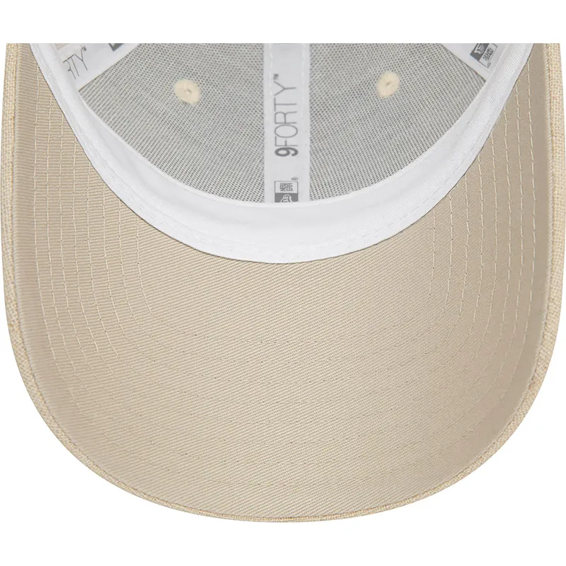 kapa-zaobljena-bez-podesiv-9forty-linen-new-york-yankees-mlb-new-era