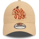 kapa-zaobljena-smeda-podesiv-9twenty-floral-new-york-yankees-mlb-new-era