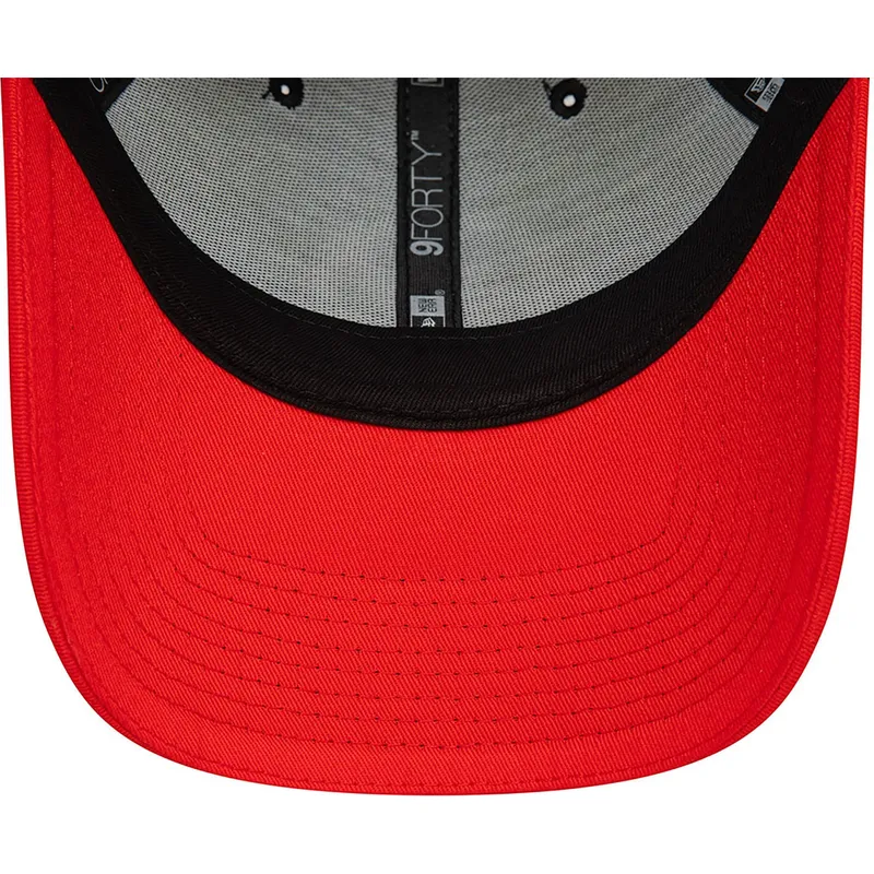 kapa-zaobljena-crna-snapback-9forty-side-patch-haas-f1-team-formula-1-new-era