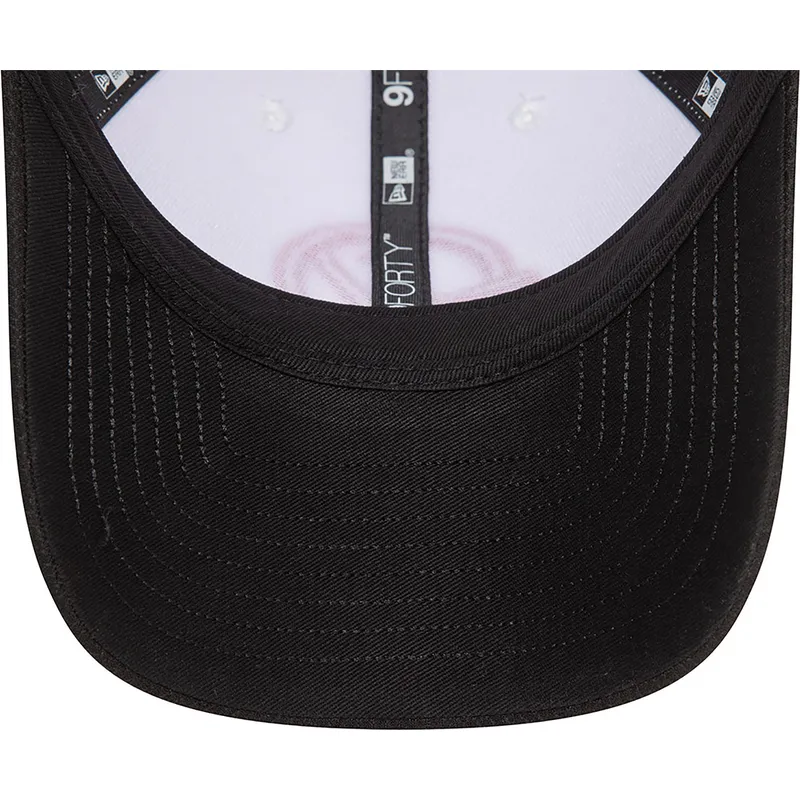 cap-zaobljena-white-snapback-kevin-magnussen-9forty-haas-f1-team-formula-1-new-era