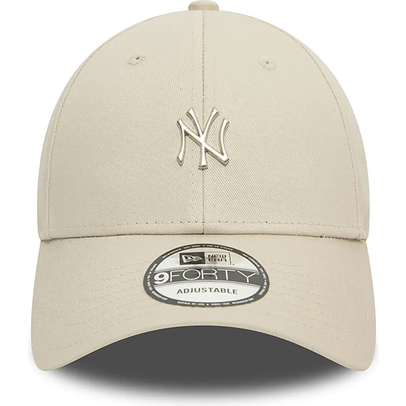 kapa-zaobljena-bez-podesiv-9forty-metallic-pin-new-york-yankees-mlb-new-era