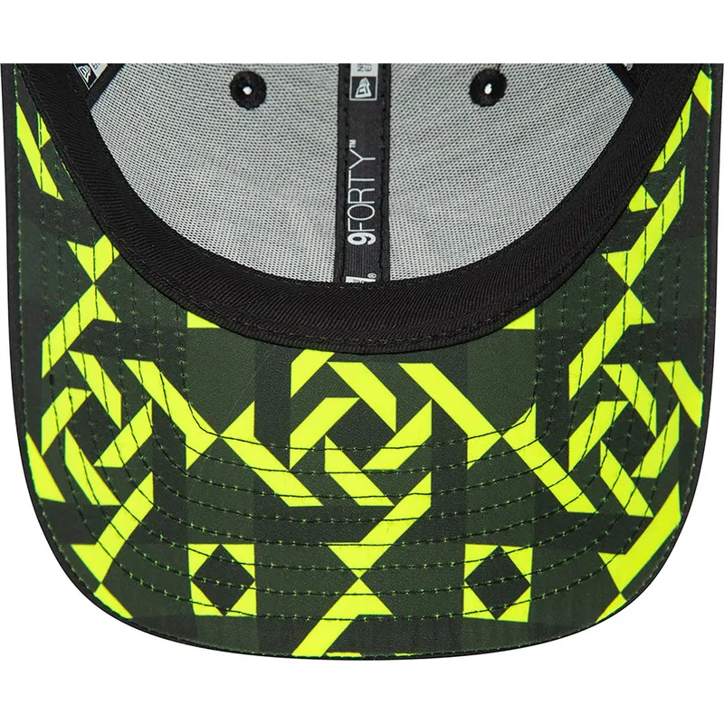 kapa-zaobljena-crna-podesiv-9forty-geo-undervisor-print-valentino-rossi-vr46-motogp-new-era kapa-zaobljena-crna-podesiv-9forty-geo-undervisor-print-valentino-rossi-vr46-motogp-new-era