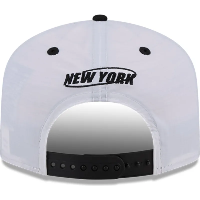 kapa-zaobljena-bijela-snapback-golfer-chrome-new-york-yankees-mlb-new-era