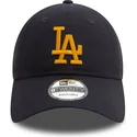 kapa-zaobljena-mornarsko-plava-podesiv-9twenty-league-essential-los-angeles-dodgers-mlb-new-era
