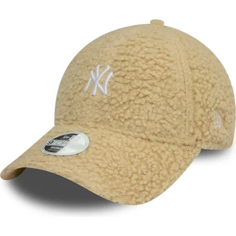 Kapa zaobljena bež podesiv 9FORTY Borg New York Yankees MLB New Era