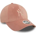 kapa-zaobljena-ruzicasta-podesiv-9forty-velour-diamante-new-york-yankees-mlb-new-era